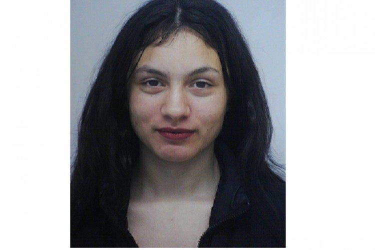 👉 Rejtélyes eltűnés Debrecenben: a rendőrség a 16 éves Jóni Nóra után kutat – minden perc számít!