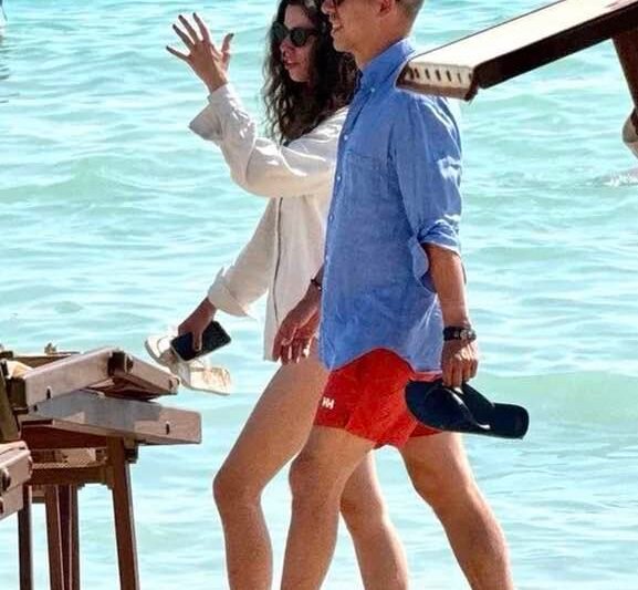 „Titkos viszony a reflektorfényben: végre napvilágra került, hogyan zajlott a szerető titkos élete – a részletek, amik mindenkit megdöbbentettek”