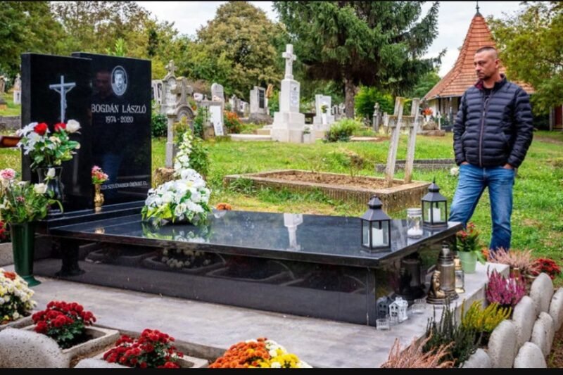 „Ma Bogdán László sírjánál jártunk… és amit ott láttunk, arra egyszerűen nincsenek szavak.”