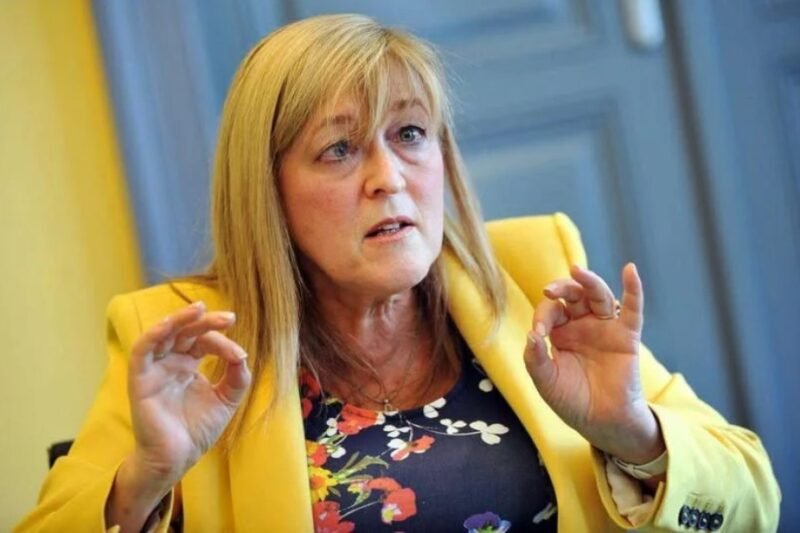 😲 Leesett az emberek álla — gyönyörű nő lett Smith Mária! Ilyen lélegzetelállítóan fest most: Fotók a hozzászólásoknál 👇