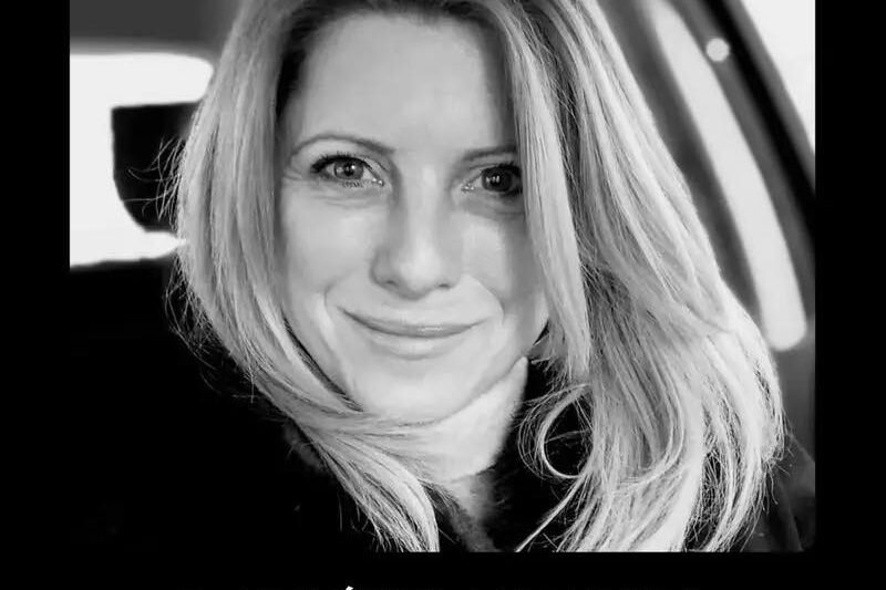 Szívszorító hír 😢🖤 – meghalt R. Kelényi Angelika. Családja és rajongói gyászolnak, részletek a tragikus eseményről a cikkben 👇