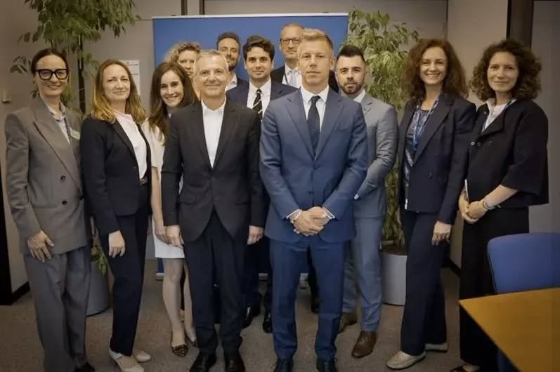 😲 Így hozta meg a döntést Magyar Péter – mindenkit meglepett!