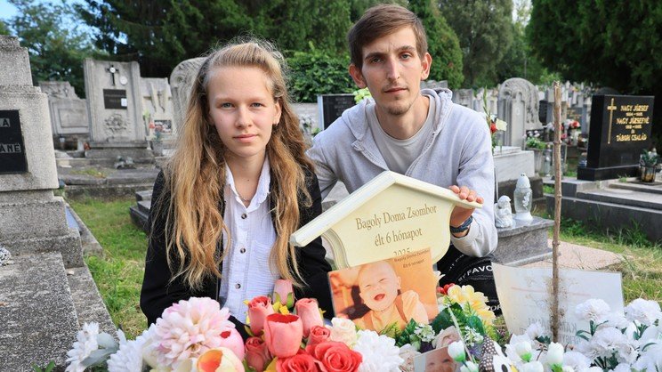 🕯️ Eltemették Bencét, akinek kisfia, Zsombika, mindössze 11 napot élt – A részletek nagyon szívszorítóak