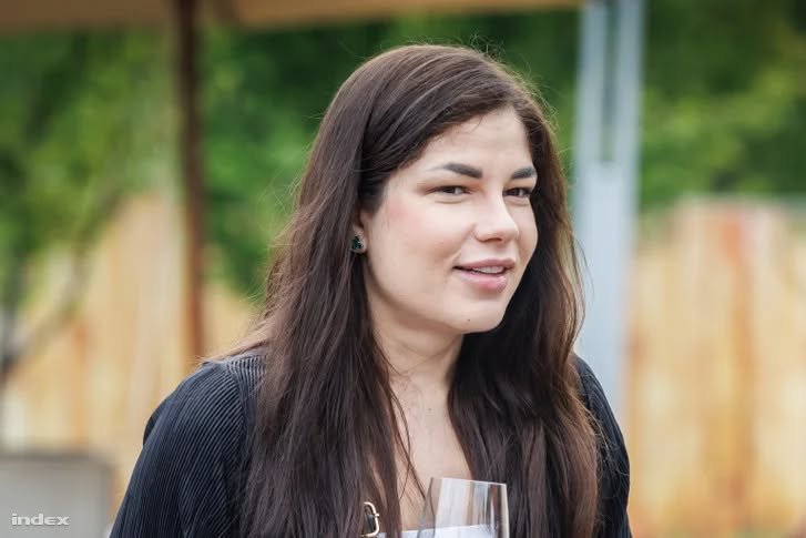 😳 Váratlan válasz! Gáspár Evelin reakciója mindenkit meglepett – még a műsorvezetők sem tudták feldolgozni 👇 Teljes sztori a kommentekben