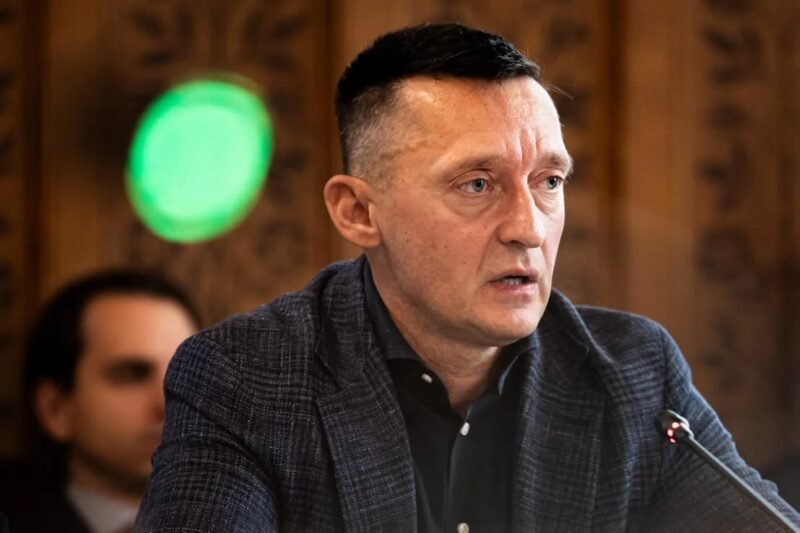 ⚡ Mindenki, aki bántja Rogán Antalt, most jól figyeljen – ezt mondta most! 😲 👇👇