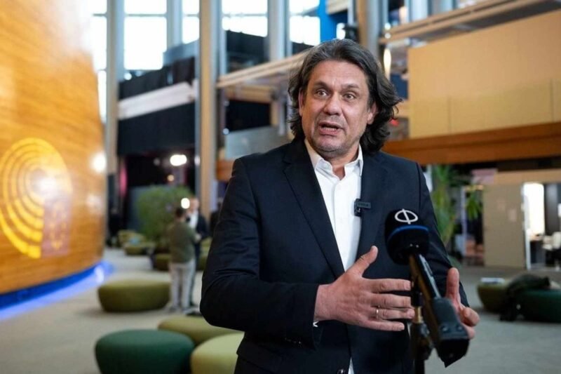 😱 DEUTSCH TAMÁS FIGYELMEZTET A “SZENVEDÉLYES VÁLASZTÁSI BOTRÁNYRA”! Az EU-ban Brüsszel és Kijev szerint is tiltakozik! 💥