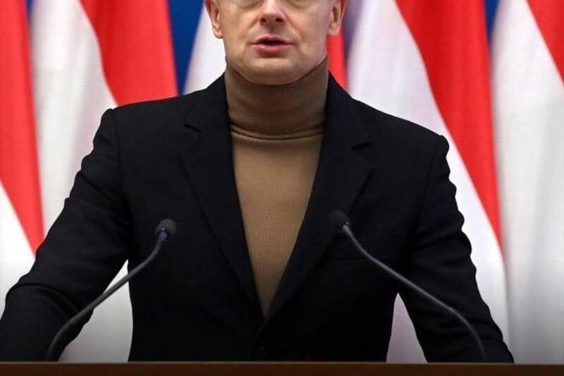 💥💸 Szijjártó rákérdezett: Miért szállítottak ekkora bődületes mennyiségű készpénzt az ukránok Magyarországon keresztül? 😳👇 A részleteket a kommenteknél találod!