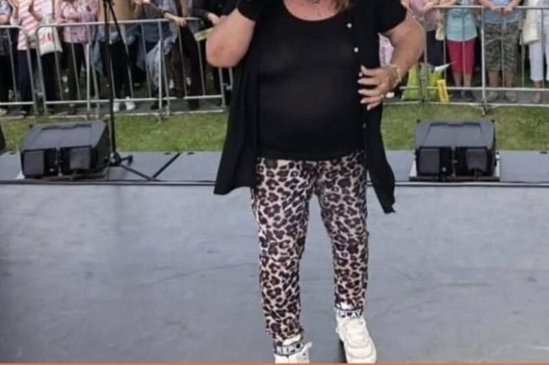 💥 POKOLI jelenetek a színpadon! Zalatnay Cini pánikban rohant le a fellépésről 😱👇