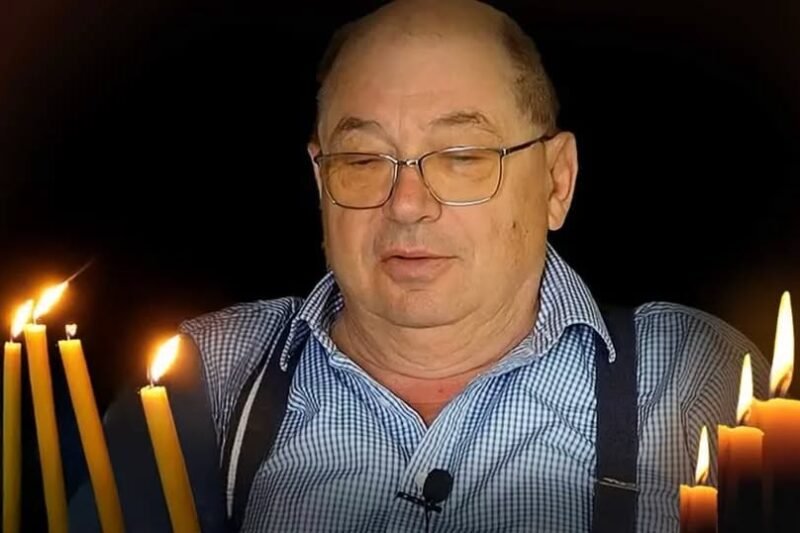 Borzalmas hír érkezett: egy ismert személy távozásáról számoltak be. Az ország több pontján is megrendüléssel fogadták a hírt, sokan gyászolnak most. A részletek egyelőre fokozatosan derülnek ki. 👉 Folytatás a kommentekben
